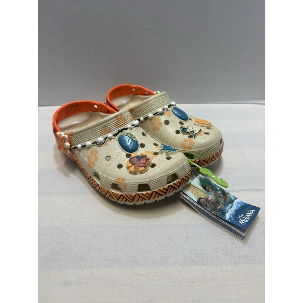 NEW Crocs Disney Moana Classic Clogs Big Kids Youth Size J5 Ocean Beach NWT